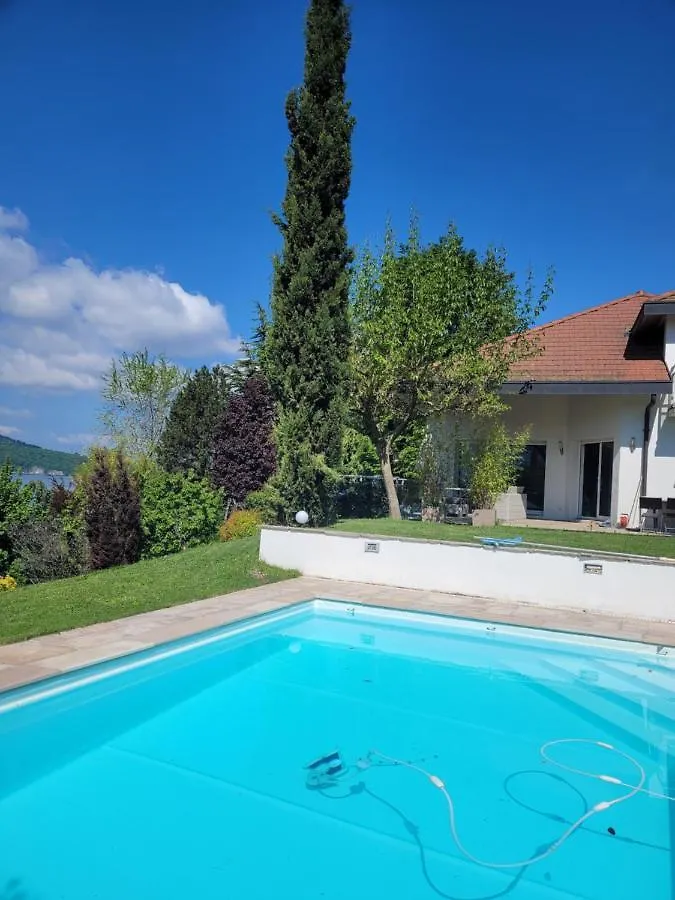 Beautiful Property In Front Of Annecy Lake Veyrier-du-Lac