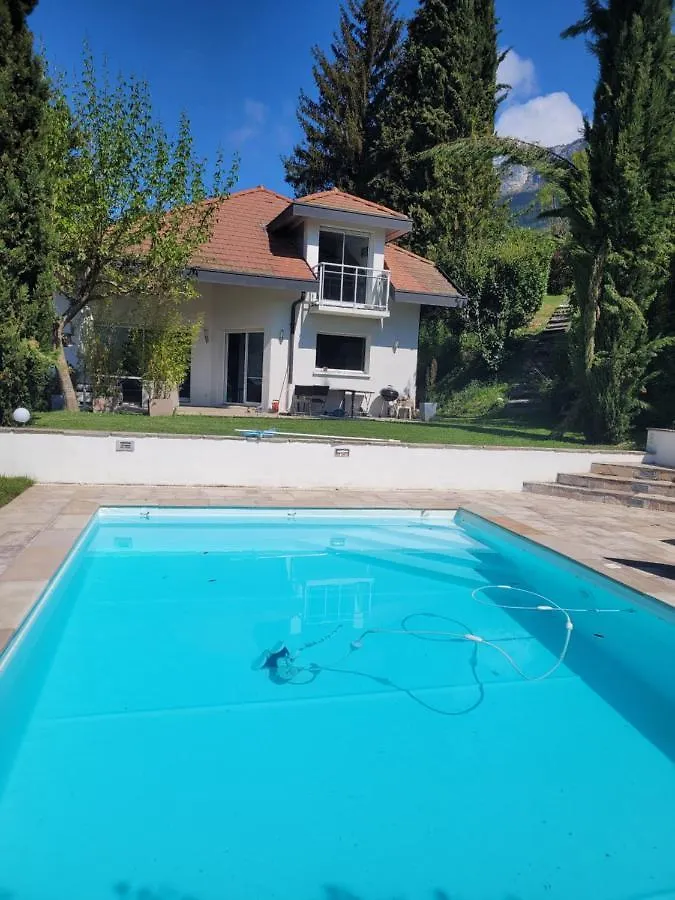 Villa Beautiful Property In Front Of Annecy Lake Veyrier-du-Lac